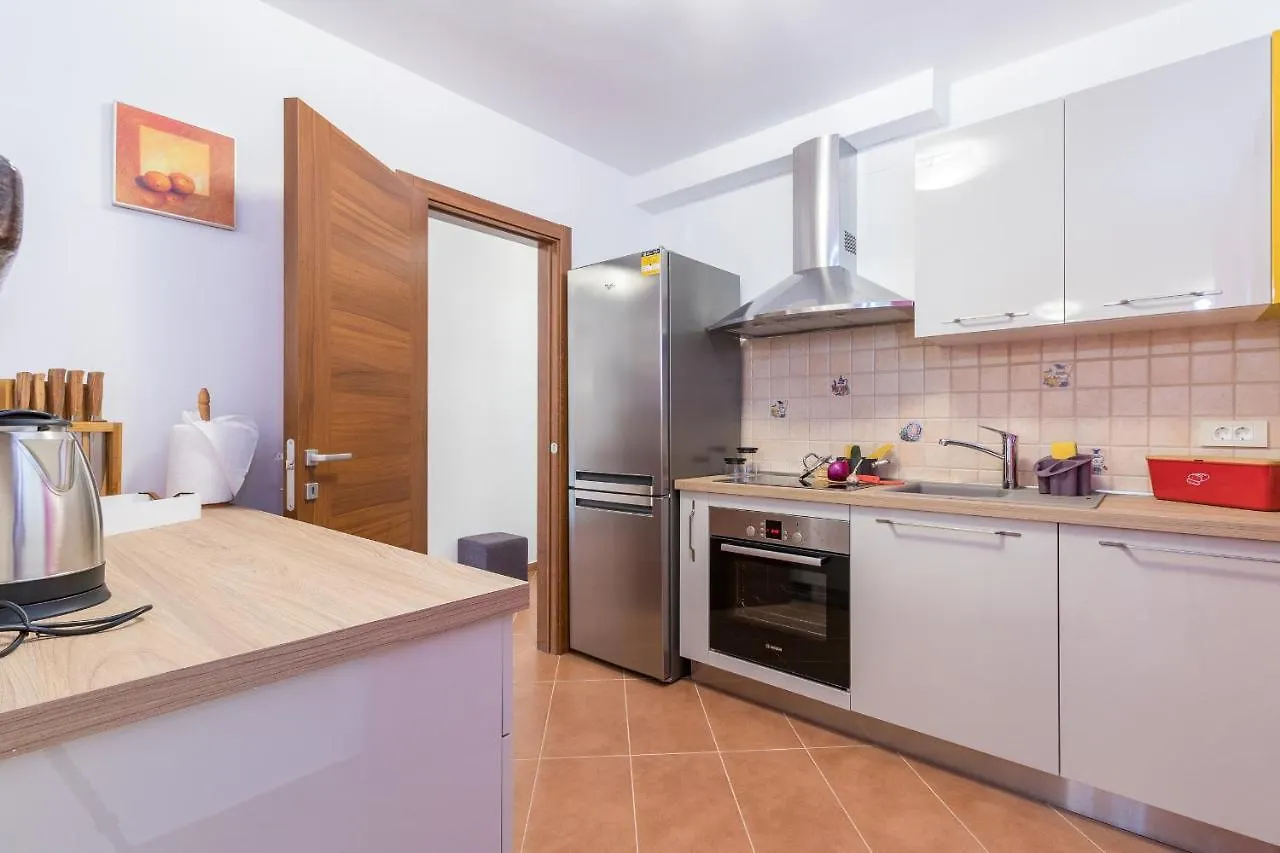 Luxury Villa Hedone With Pool & Whirpool In Pula Near The Beach 0*,  Croatia