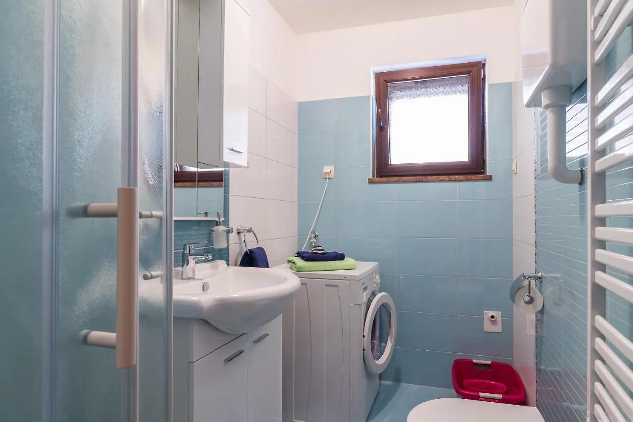 Luxury Villa Hedone With Pool & Whirpool In Pula Near The Beach