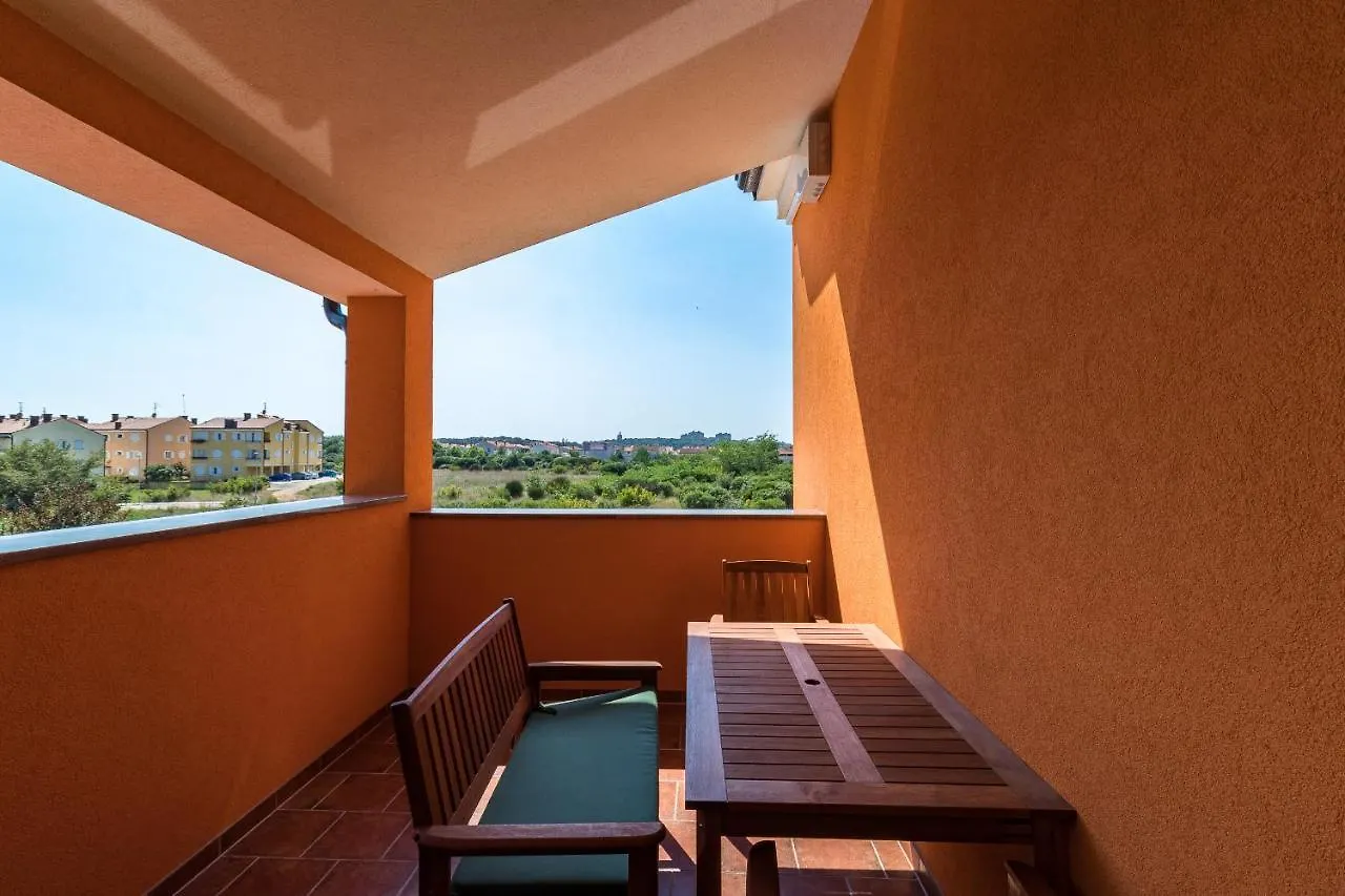Luxury Villa Hedone With Pool & Whirpool In Pula Near The Beach