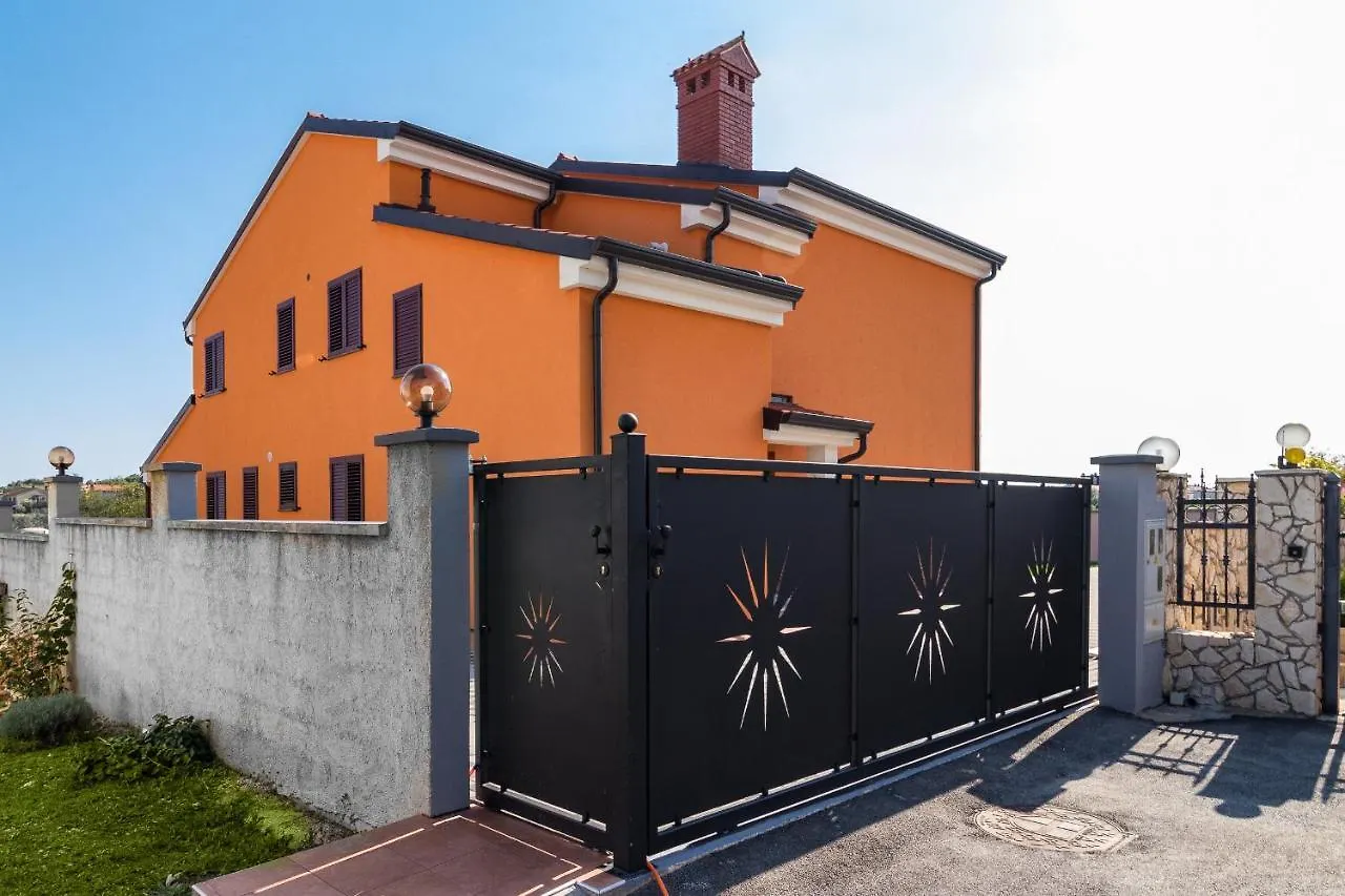 Luxury Villa Hedone With Pool & Whirpool In Pula Near The Beach 0*,  Croatia