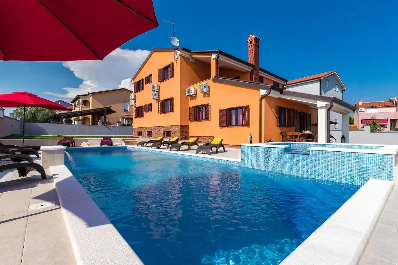 Luxury Villa Hedone With Pool & Whirpool In Pula Near The Beach Croatia