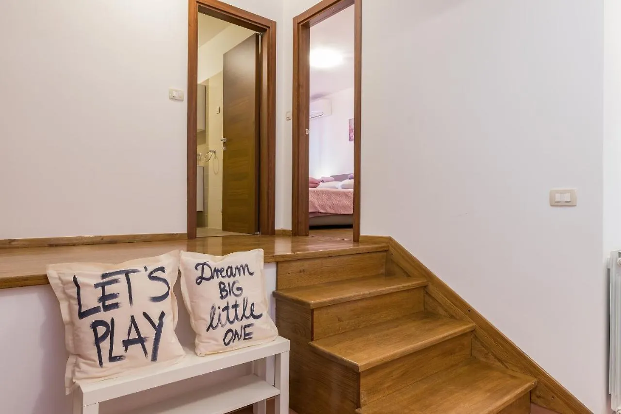 Luxury Villa Hedone With Pool & Whirpool In Pula Near The Beach Croatia
